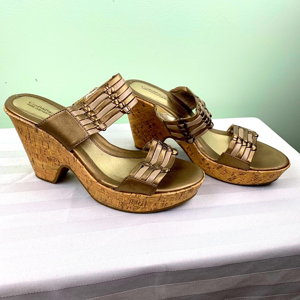 Croft & Barrow Women’s 7.5 Med Metallic Cork Wedge EUC
